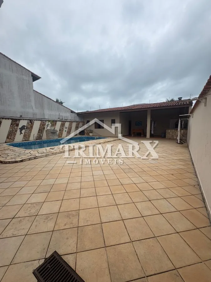 Casa para Venda — Maria Helena Novaes, Peruíbe