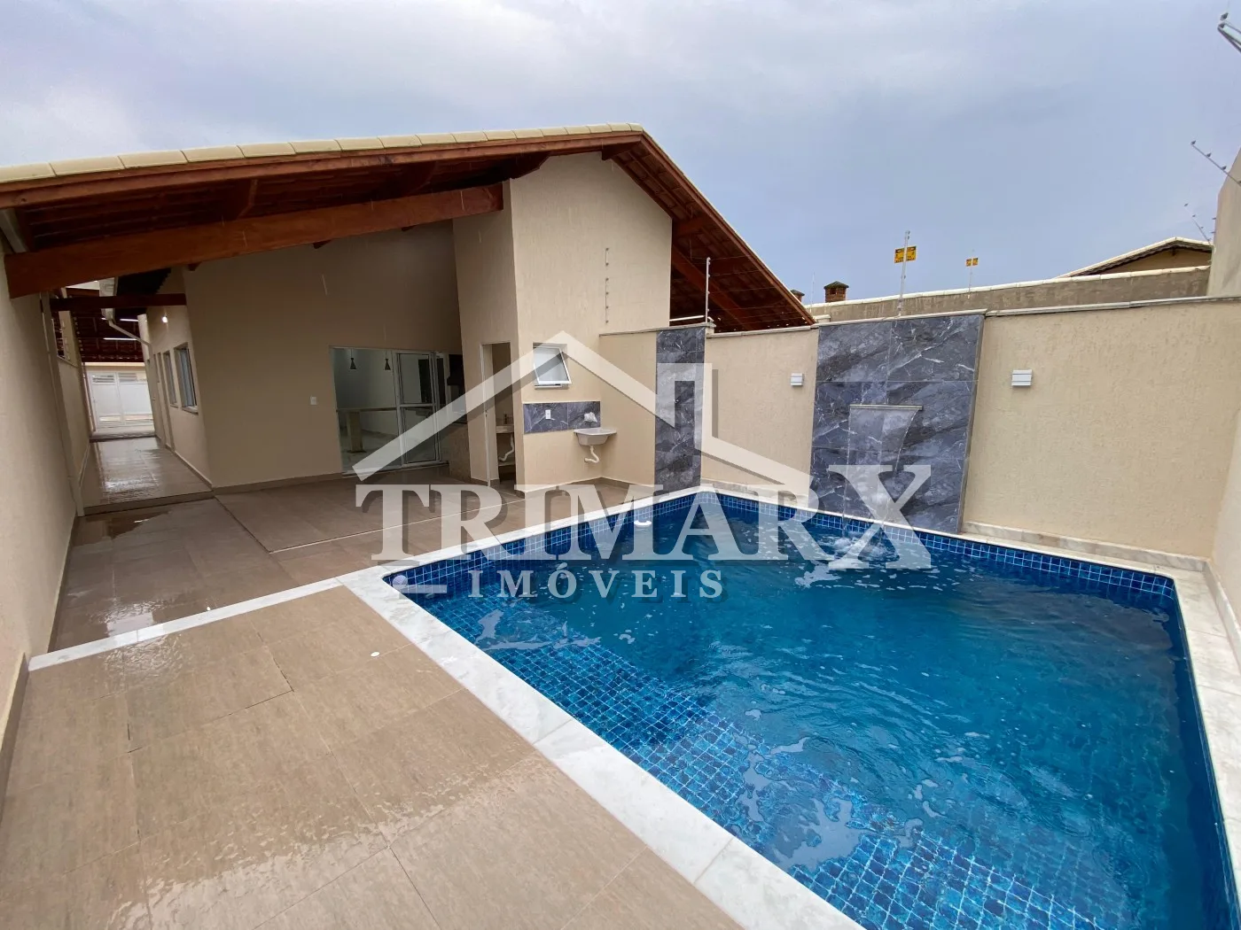 Casa para Venda — Jardim Grandesp, Itanhaém