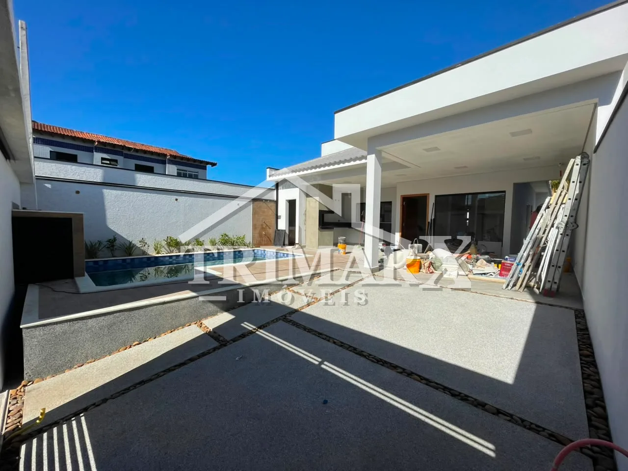 Casa para Venda, Peruíbe / SP,  lado praia á 400 metros do mar.