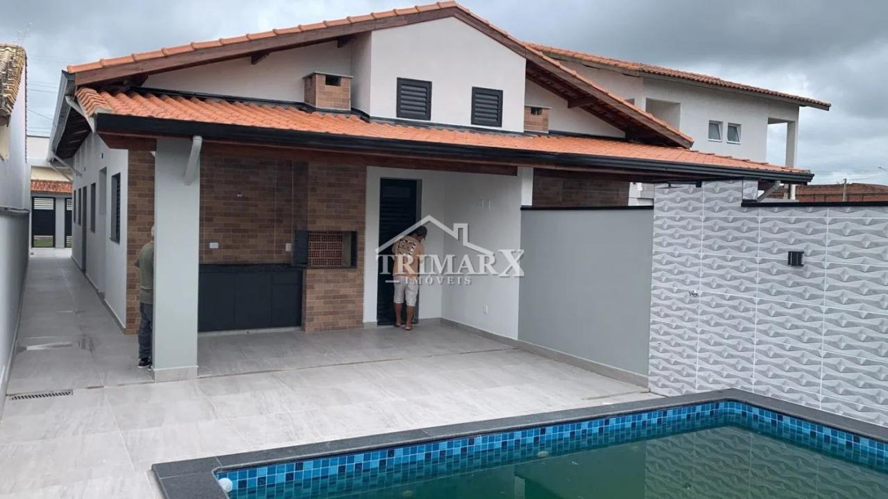 <p>Casa no bairro Cibratel 2 em Itanhaem, no litoral sul de São Paulo, lado praia á 980 metros do  mar — foto 1