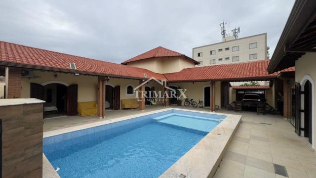 Casa Alto Padrão para Venda — Três Marias, Peruíbe