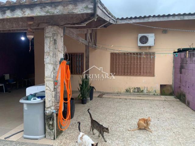 Casa para Venda — CARAGUAVA, Peruíbe