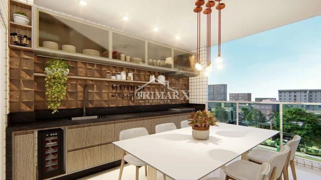 <p>Apartamento no Canto do Forte em Praia Grande, no litoral sul de São Paulo, lado praia a 480 metros do mar, em rua ca — foto 2