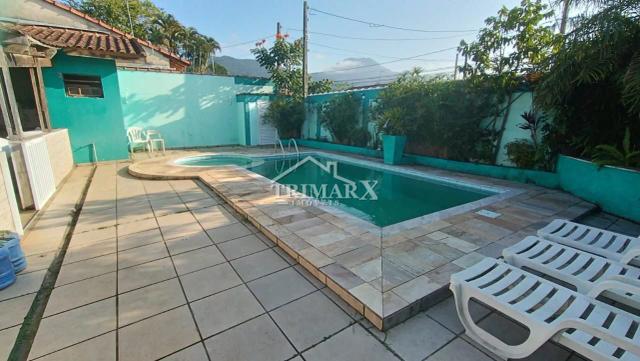 Casa para Venda — Jardim Veneza, Peruíbe