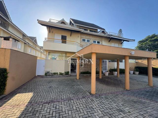 Casa Alto Padrão para Venda — Nova Peruibe, Peruíbe