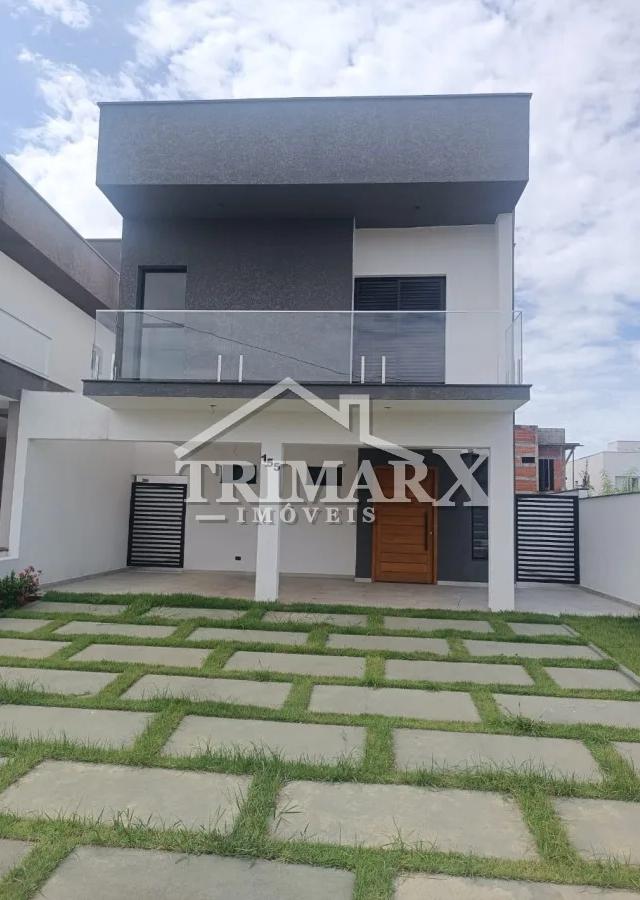 Casa Alto Padrão para Venda — Jardim Guacyra, Itanhaém