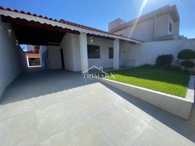 Casa para Venda — Nova Peruibe, Peruíbe