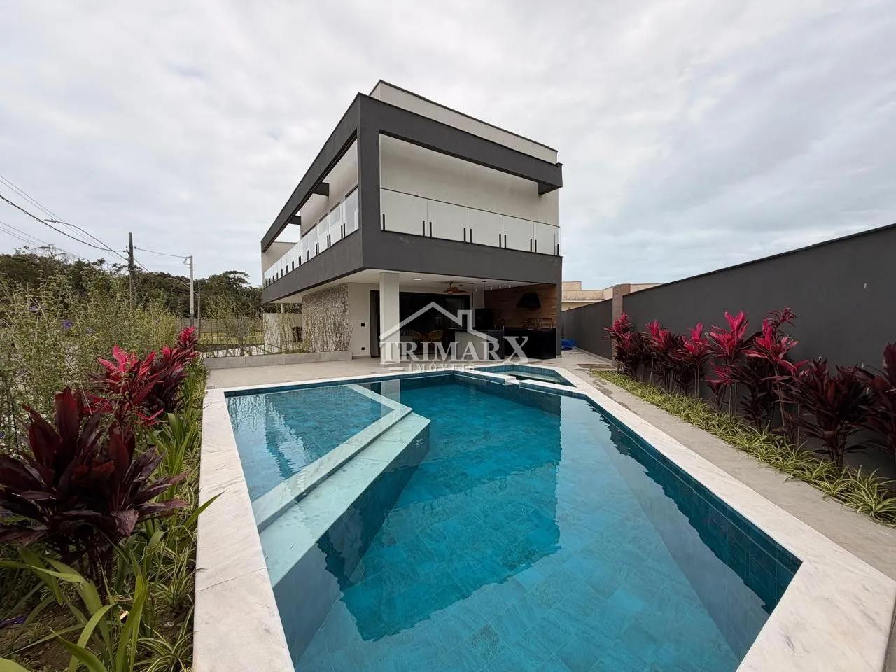 Casa Alto Padrão para Venda — Três Marias, Peruíbe — foto 1