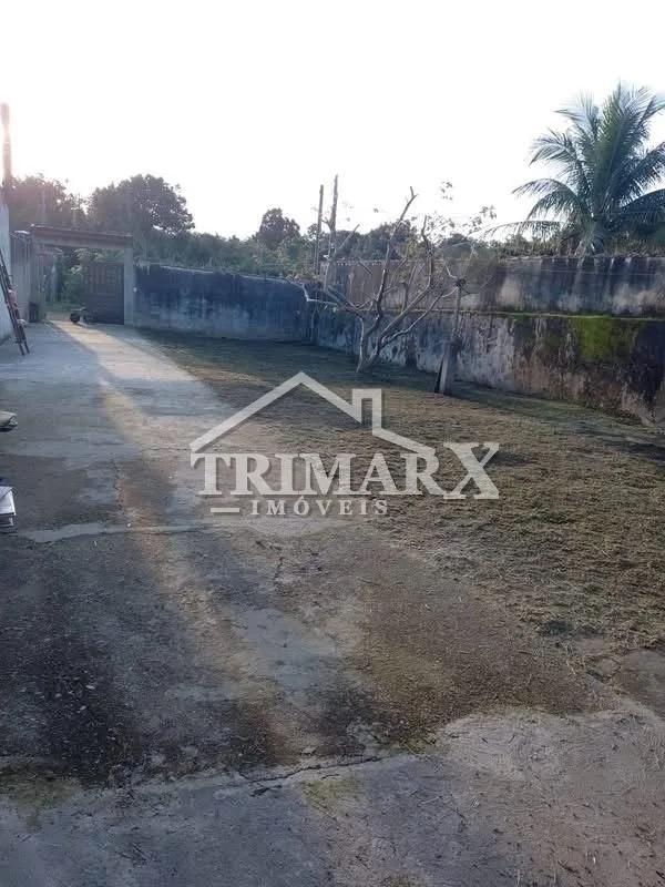 <p>Casa no bairro Santa Cruz em Itanhaém, no litoral sul de São Paulo, lado praia à 900 metros do mar, em rua de terra — foto 2