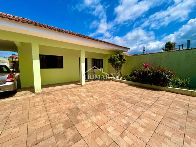 Casa para Venda — Belmira Novaes, Peruíbe