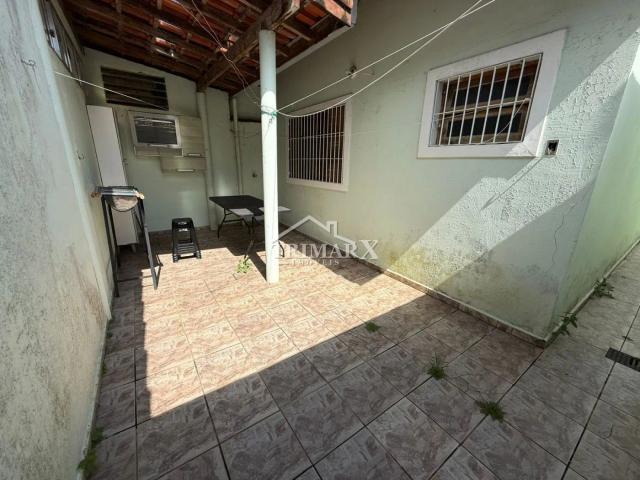 Casa para Venda — Balneario Arpoador, Peruíbe