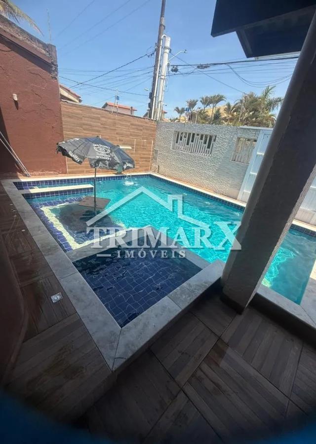 <p>Casa no Tupi em Itanhaém, no litoral sul de São Paulo, lado praia à 80 metros do mar, em rua pavimentada — foto 3