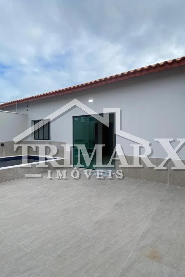 <p>Casa no bairro Plataforma em Mongaguá, no litoral sul de São Paulo, lado praia à 230 metros do mar, em rua calçada — foto 3