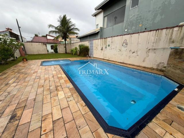 Casa para Venda — Nova Peruibe, Peruíbe