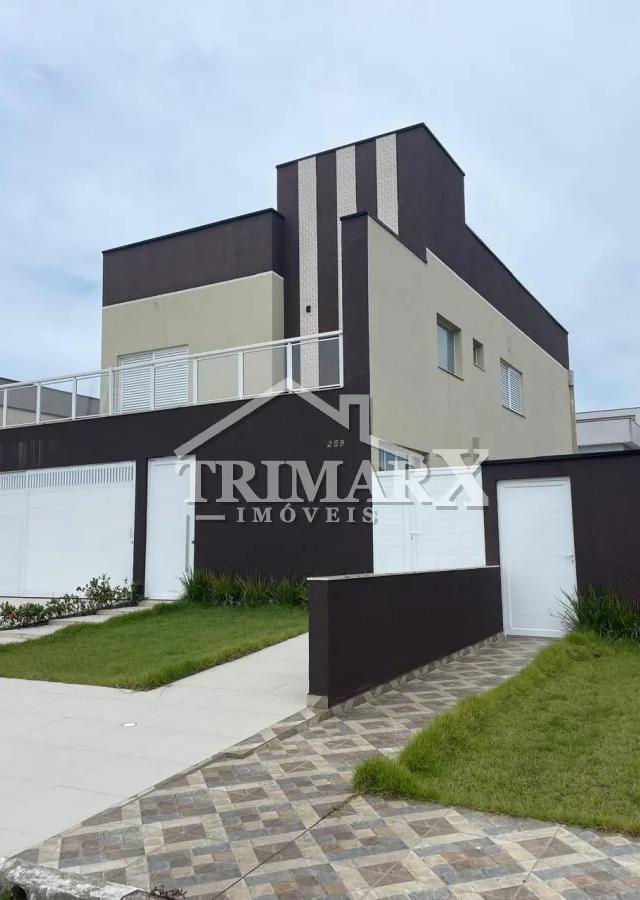 Casa Alto Padrão para Venda — Jardim Grandesp, Itanhaém