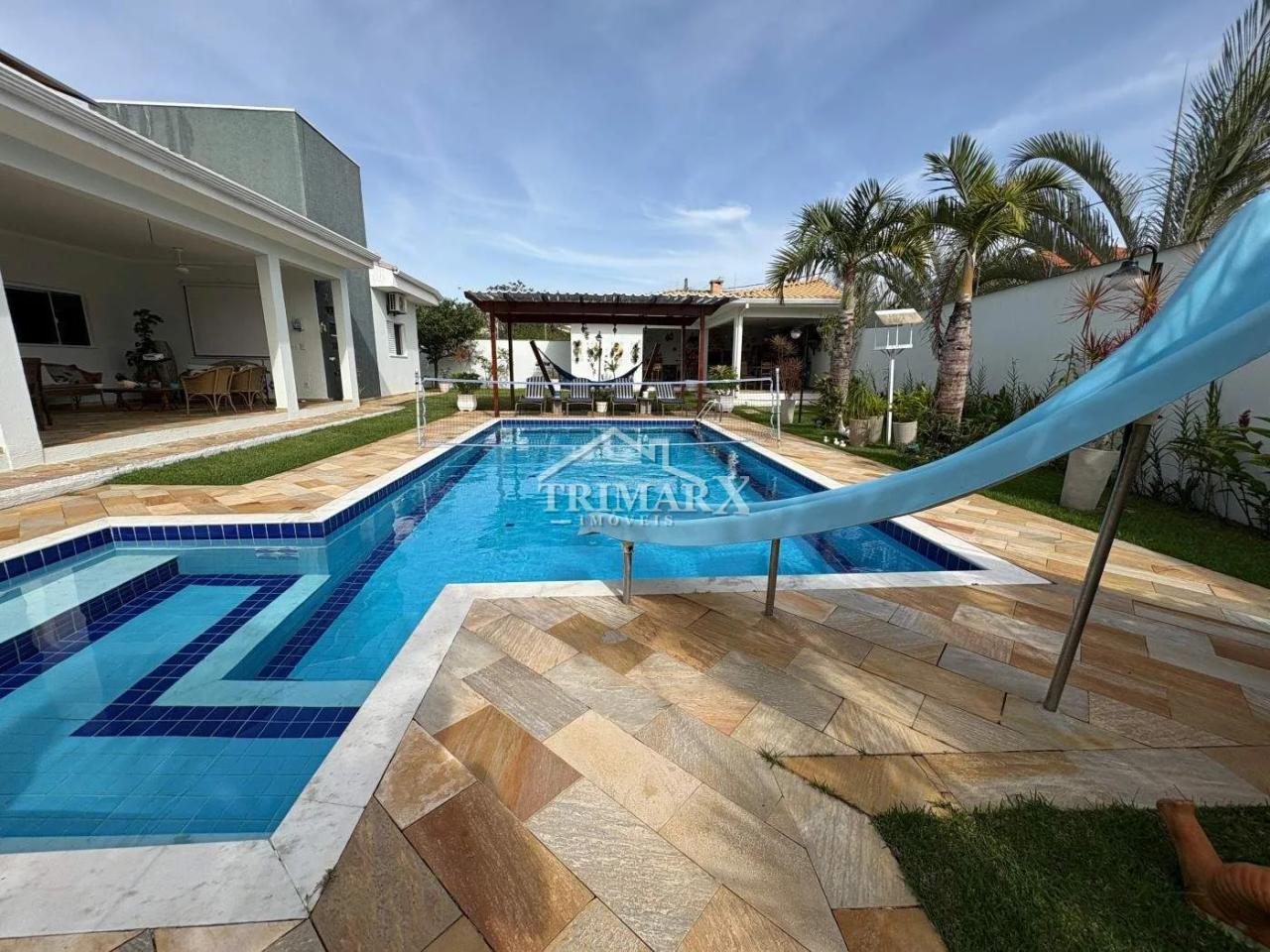 Casa Alto Padrão para Venda — Jardim Beira Mar, Peruíbe — foto 1