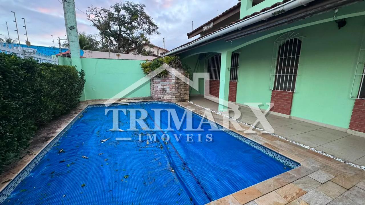 Casa para Venda, Peruíbe / SP, 4 dormitórios, sendo 2 suítes, 2 banheiros, 2 vagas de garagem, área total 275,00 m² — foto 1