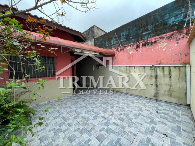 Casa para Venda, Itanhaém / SP,  bairro Balneário Tropical, 3 dormitórios, sendo 1 suíte, 1 banheiro, 2 vagas de garagem, área total 143,00 m², área construída 85,03 m²