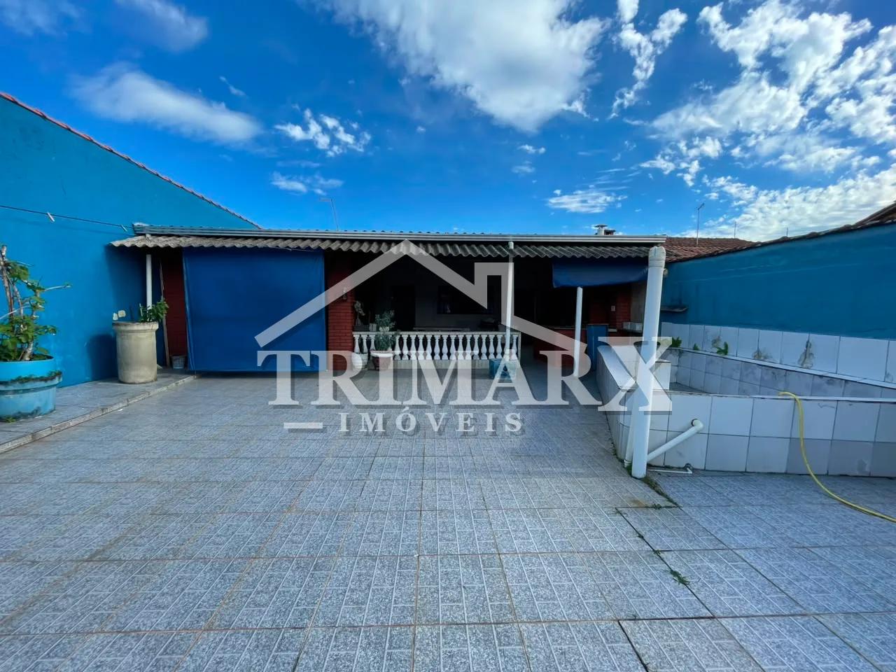 Casa para Venda, Itanhaém / SP, bairro Balneário Tropical, 3 dormitórios, sendo 1 suíte, 1 banheiro, 2 vagas de garagem, área total 143,00 m², área construída 85,03 m² — foto 1