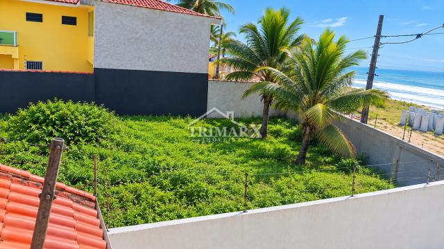 Terreno no Bairro Maria Helena Novaes em Peruibe, localizado frente  mar.