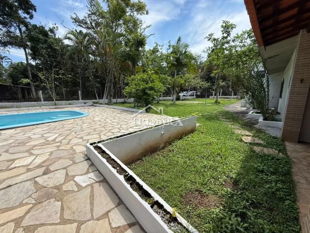 Chácara no bairro Jardim dos Prados, em Peruíbe, lado serra, a 2 km da rodovia, em rua de terra. Imóvel com 600 m² de área total — foto 5