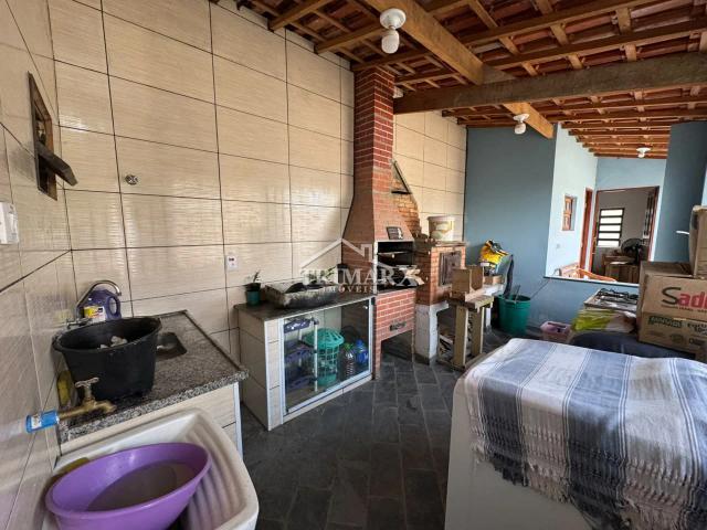 Casa no bairro Ruínas 3 Lagoas, em Peruibe no litoral sul de São Paulo, lado praia, a 100 metros do mar. — foto 4