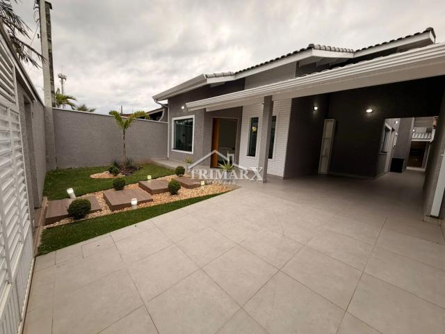 Casa no bairro Oásis, em Peruíbe, lado praia,  a 210 metros do mar. Imóvel com 250 m² de área total, — foto 4