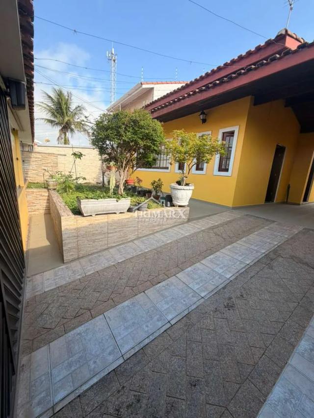 Casa no bairro Barra da Jangada, em Peruíbe, lado praia, a 650 metros do mar. — foto 3