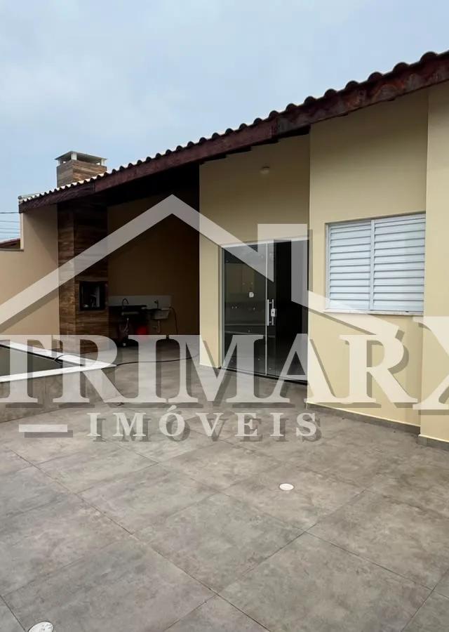 Casa para Venda, Itanhaém / SP, lado praia à 600 metros do mar, em rua pavimentada. — foto 4