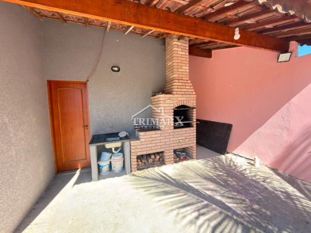 Casa no bairro Belmira Novaes, em Peruibe, lado praia, a 300 metros do mar.  Imóvel com 300 m² de área total. — foto 5