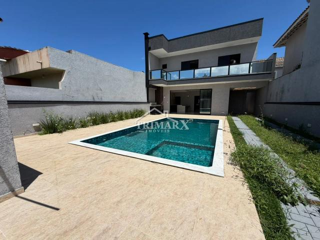 Casa no bairro Oásis, em Peruíbe, no litoral sul de São Paulo, lado praia, a 900 metros do mar, em rua pavimentada. Imóvel com 360 m² de área total. — foto 3