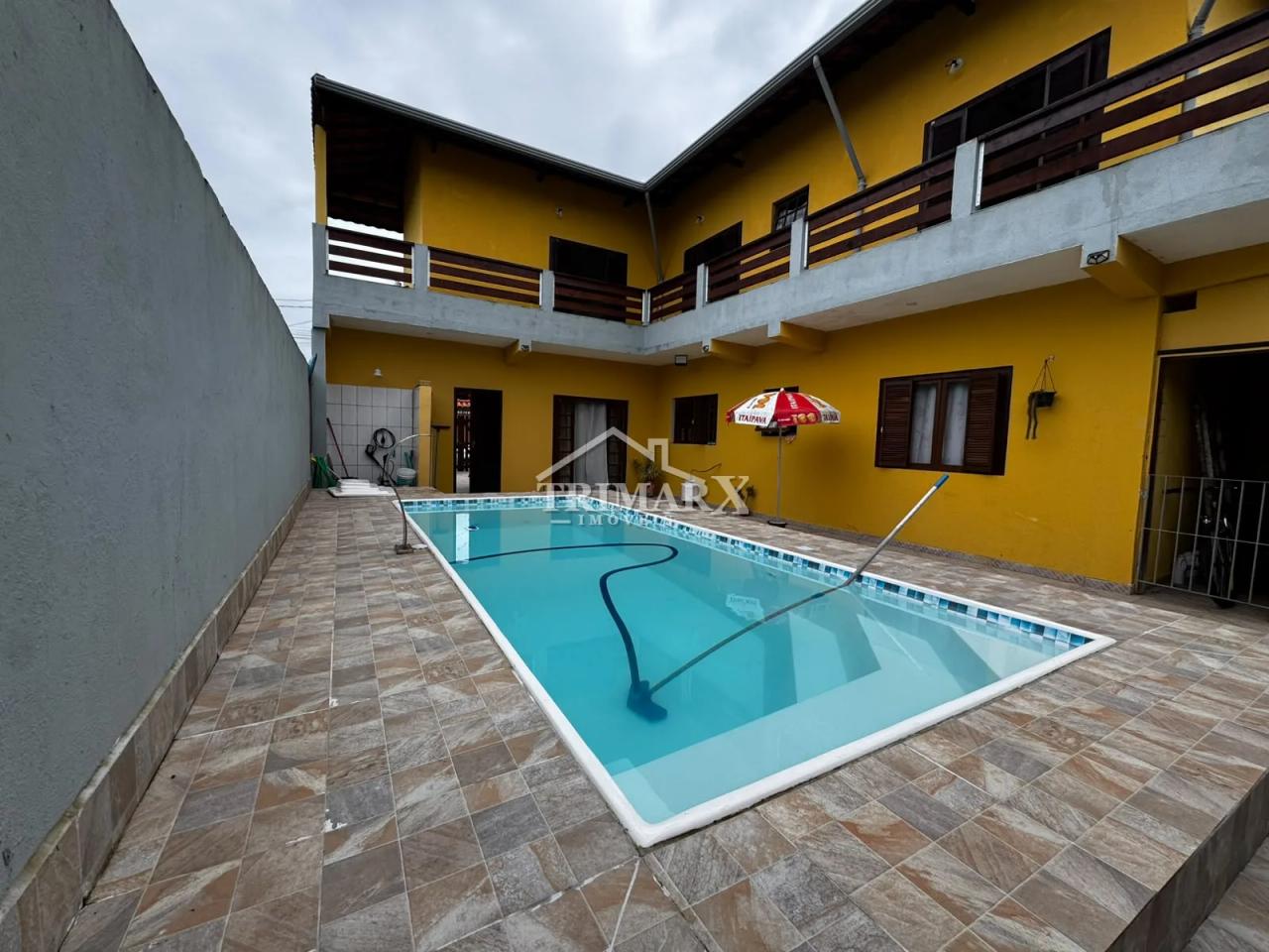 Casa no bairro Gaivota, em Itanhém, no litoral sul de São Paulo, lado praia, a 800 metros do mar, em rua de terra. Imóvel com 260 m² de área total — foto 1